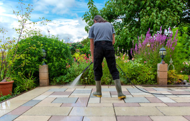 Best Patio and Deck Pressure Washing  in Middletown, NY